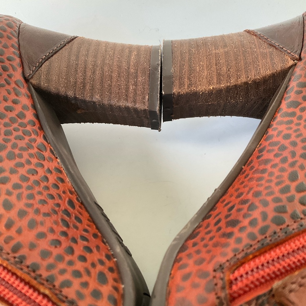L'ARTISTE Brown and Red Leather Multi Pattern Shoes - Picture 13 of 15